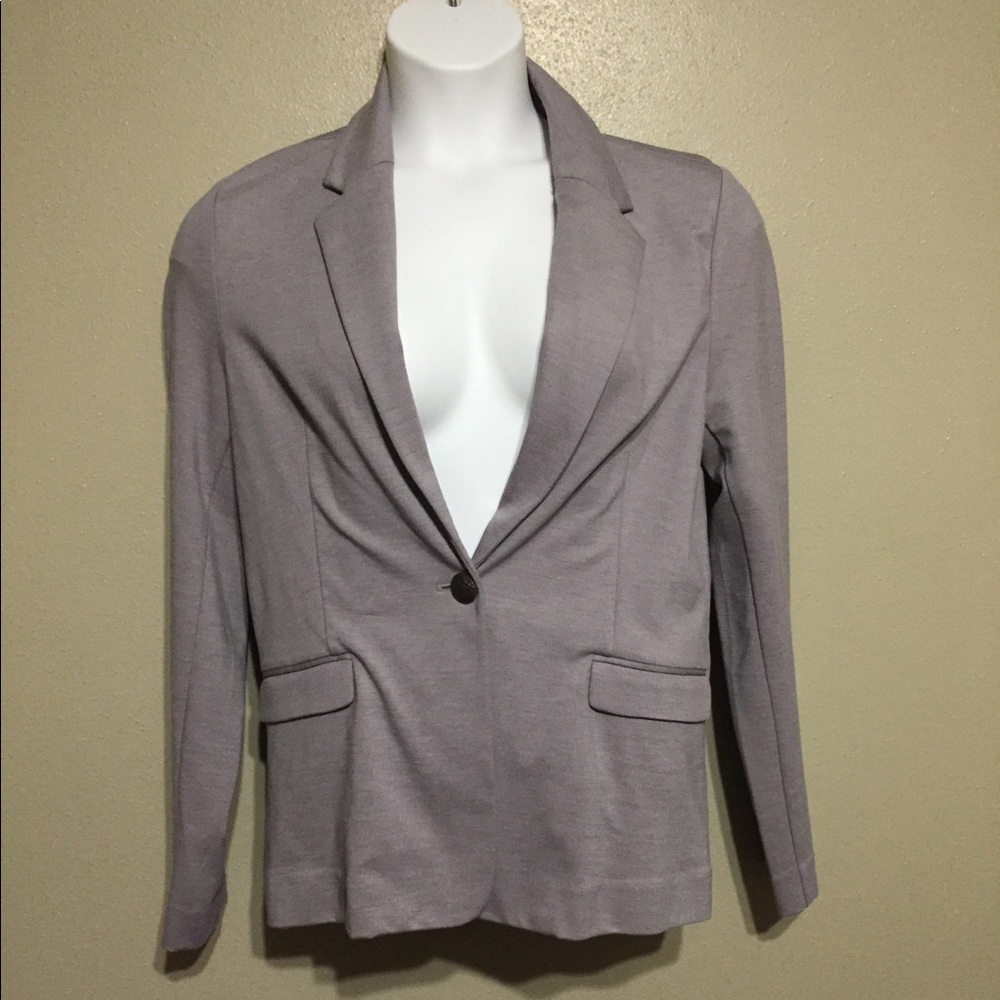 Mauve Blazer NWOT- extra button